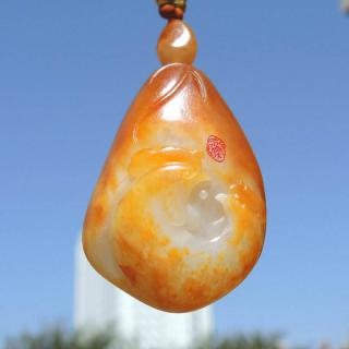 被问爆的和田玉吊坠,金包银设计太绝了✨