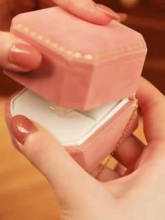 纪思梵轻奢珠宝十二生肖项链女和田玉平安吊坠生日礼物纪念日送老婆女