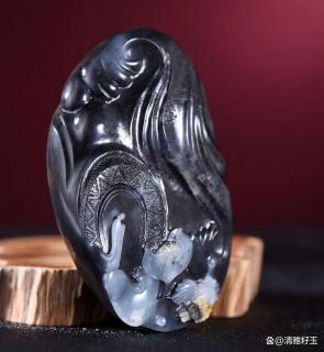 祥解和田玉八大家族:顶级墨玉的"黄金标准"