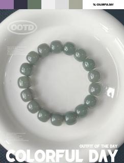和田玉烟青色老料手链,细腻油润