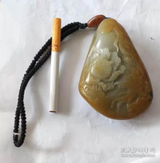 手把件 籽料手把件 圆雕手把件 石包玉手把件 新疆